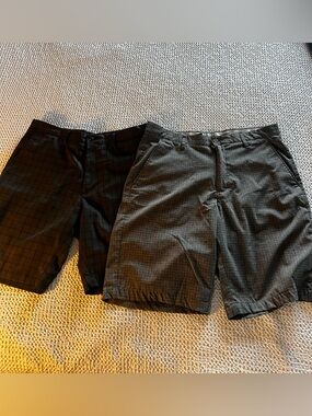 Men's Pack of 2 Haggar and Sunice Golf Casual Dark/Pale Gray Sizes 36